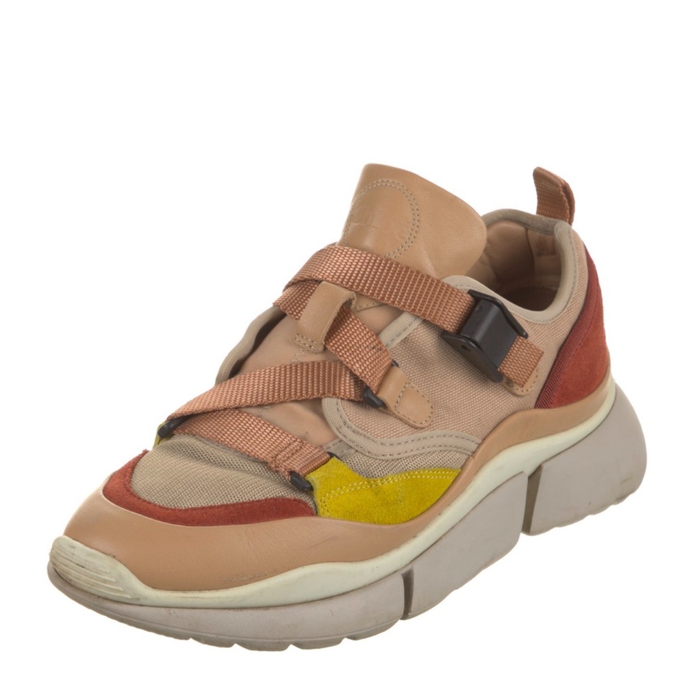 Chloe Sonnie Low Top Women's Sneakers; Made in Italy